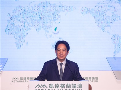 總統：明年國防預算將達GDP3%以上 提升自我防衛能力[影]