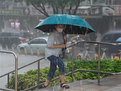 雙北防豪雨  基隆北海岸、宜蘭及桃竹山區局部大雨