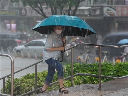 中部以北留意午後雷陣雨　大台北防36度高溫