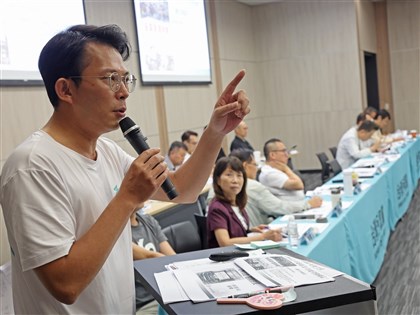 民眾黨立委限任兩年條款　黨代表大會未變更