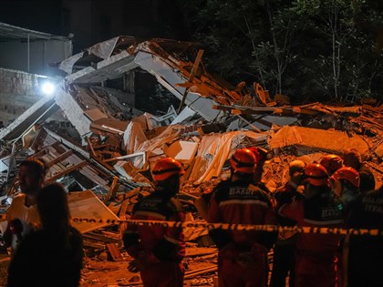 土耳其西部地震規模6.1　深度僅11公里傳多棟建物倒塌