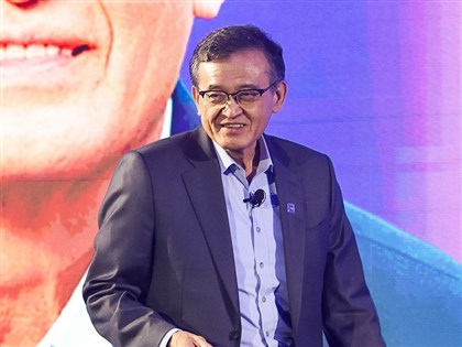 川普曾要求英特爾陳立武下台　見面後誇他成就令人讚嘆