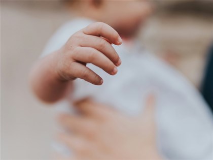 虐殺幼兒罪　法界：定義不明難證明故意