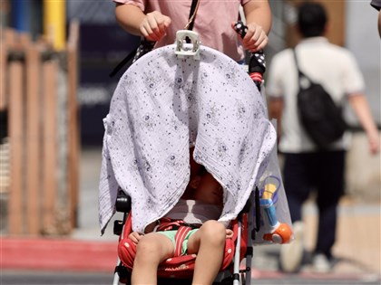 8縣市防高溫　雙北中午皆達37.6度