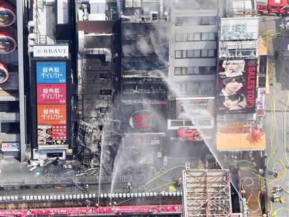 日本大阪道頓堀火警2消防員殉職4傷 一蘭拉麵受波及