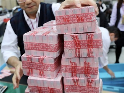 主計總處估今年超額儲蓄逼近4.8兆　明年突破5兆