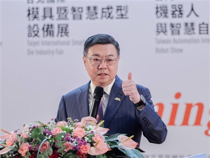 卓榮泰：明年度總預算納AI新十大建設　力拚接軌世界