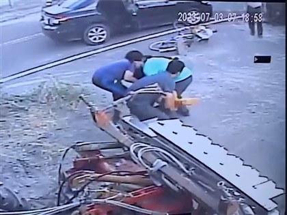 違法攔檢致少年縫17針遭糾正　彰警：強化勤務紀律