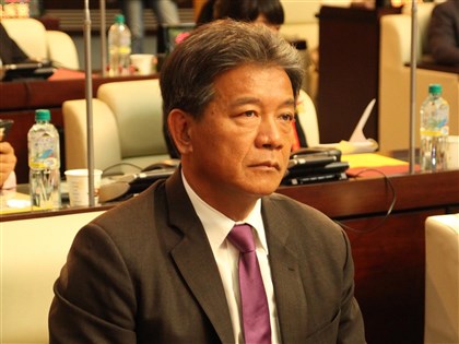 前台南市議長郭信良涉光電弊案　200萬交保