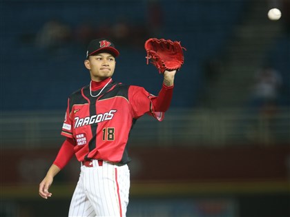 徐若熙腿被蟲咬引蜂窩性組織炎　估9月才能回輪值