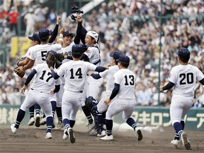 沖繩尚學奪校史首座夏季甲子園冠軍 沖繩代表隊睽違15年封王