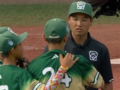 威廉波特少棒台灣封王　教練駱政宇「我上來帥一下」金句爆紅