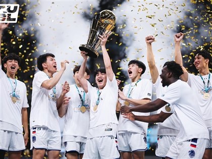 亞大籃球聯賽宋昕澔轟29分  政大擊敗北京清大奪冠