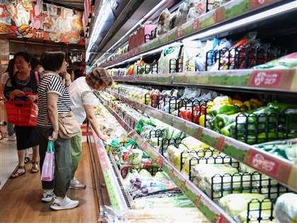 對等關稅衝擊　8月消費者信心指數下探近2年半低點