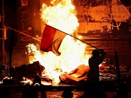 從國會自肥到外送員之死 印尼全國抗議原因一次看