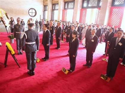 軍人節暨二戰終戰80年　總統：台灣不拿槍桿子紀念和平