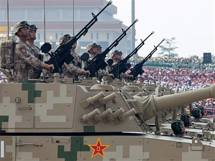 中國九三閱兵大秀最新軍事科技　法新社整理6大看點