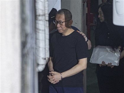 柯文哲、應曉薇求停押　審判長：合法適當時裁定