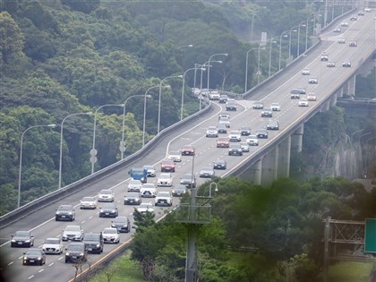國道高乘載、匝道封閉及暫停收費　教師節連假措施一次看