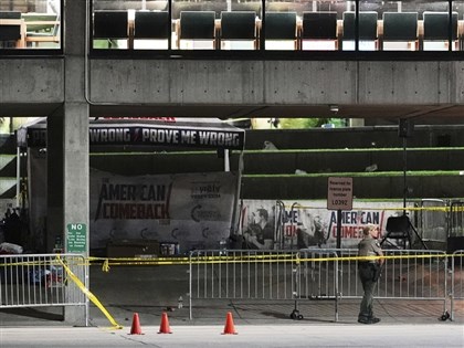 川普盟友柯克遇槍擊身亡　FBI：掌握嫌犯影像、尋獲作案槍枝