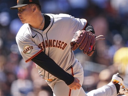 鄧愷威5球三振大谷翔平   球速飆出152公里[影]