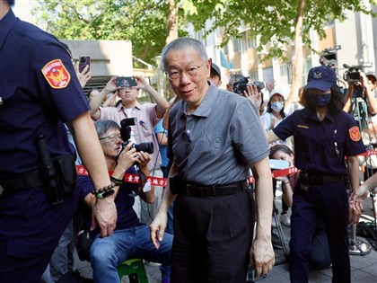 柯文哲腳鐶清晨頻離線　高檢署：廠商清查原因中