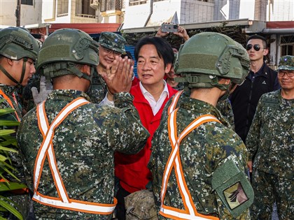 國軍增派2000兵力花蓮救災　總統授權可入民宅協助