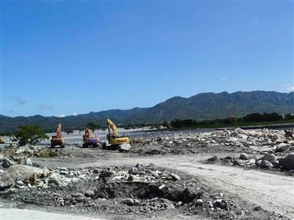 光復鄉傳潰堤引恐慌　水利署：河道引流暫無危險