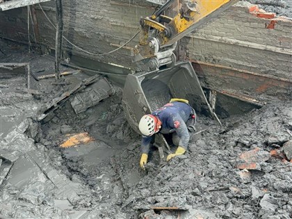 花蓮洪災近2000戶遭淤泥侵入　縣府慰助金每戶5萬元最快10/3入帳