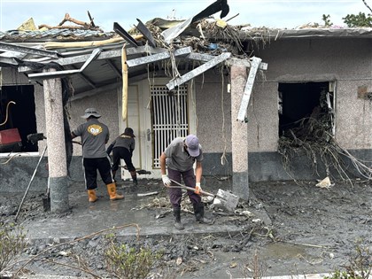 政院：花蓮堰塞湖災情適用丹娜絲特別條例　不足再追加預算