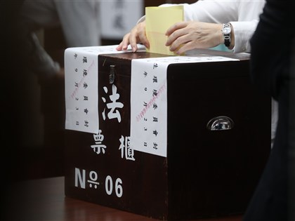 立法院10/1召委選舉　綠估拿8席、藍擬禮讓白1席