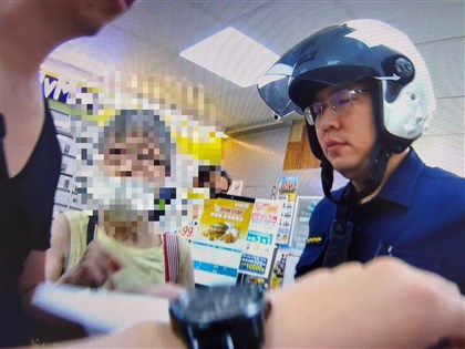 北捷遭踹婦涉超商行竊被逮查為通緝犯　優先席糾紛警函送裁罰