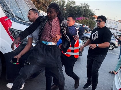 摩洛哥青年要求改善教育醫療　抗議第4天爆衝突[影]