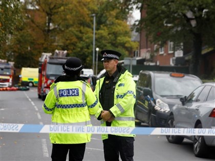 英國曼徹斯特猶太會堂遇襲2死3傷　警方開槍擊中嫌犯