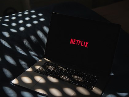 馬斯克控Netflix提倡跨性別　號召支持者取消訂閱