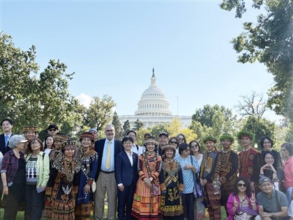 來義高中華府唱響排灣古謠 赴雙橡園國慶演出創首例