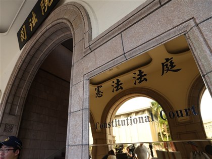 大法官楊惠欽蔡宗珍朱富美聲明：憲法法庭目前人數不應判決