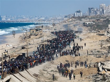 以色列完成和平計畫首階段撤軍　20萬人重返北加薩[影]