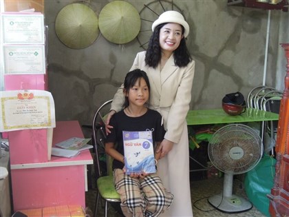 從受助者到認養6名貧童　越南青年用愛延續希望[影]