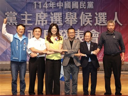 鄭麗文喊2026翻轉南台灣　郝龍斌指南高拿不下一都辭職