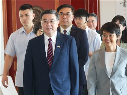 政院將提財劃法修法　待與民進黨團討論後定案