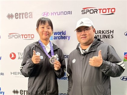 許芯慈射箭年終賽鍍銀　教練滿意愛徒穩定進步
