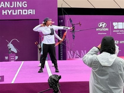 許芯慈射箭世界盃年終賽摘銀　追平台灣女子反曲弓隊史最佳