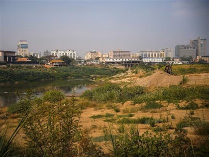 緬甸軍方突襲詐騙園區　查獲大量黑市星鏈設備