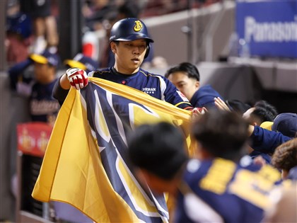 台灣大賽G3詹子賢開轟　兄弟擊敗桃猿勝場開張