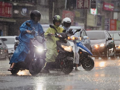 東北季風颱風影響雙北宜蘭防大豪雨 雨區涵蓋8縣市