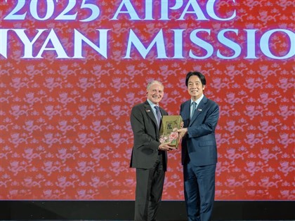 總統：綏靖政策非遏制威權解方　以實力帶來真和平[影]