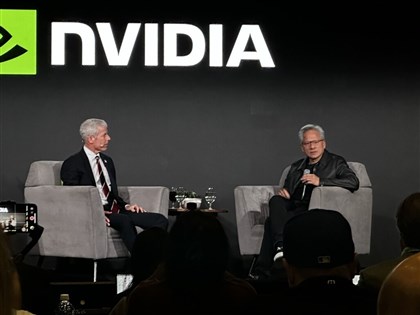 韓國行程口風緊　黃仁勳：很多會要開、很多消息宣布