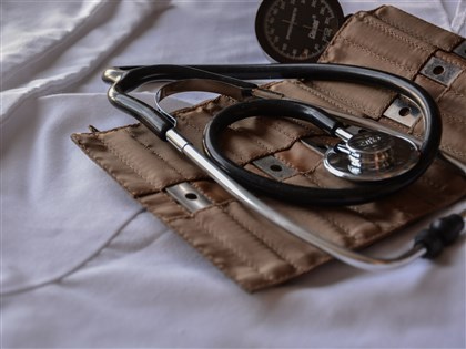 假日急症中心擬11月上路　輕症別衝大醫院省600元