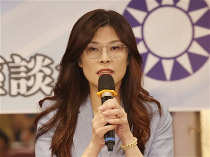 稱普丁不是獨裁者引討論 鄭麗文:台灣越多朋友越好